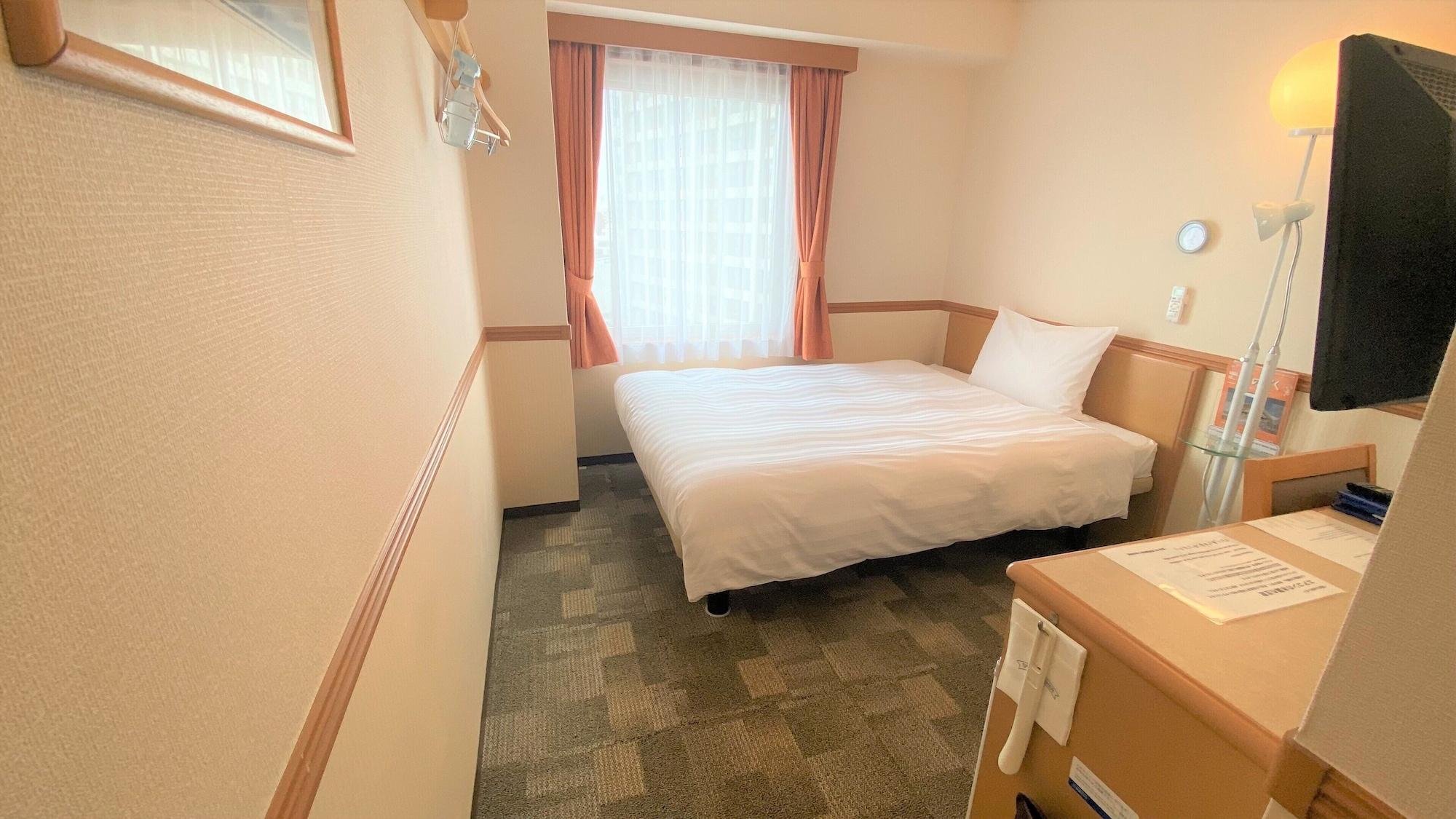 Toyoko Inn Okinawa Naha Kokusai-Dori Miebashi-Eki Exterior photo